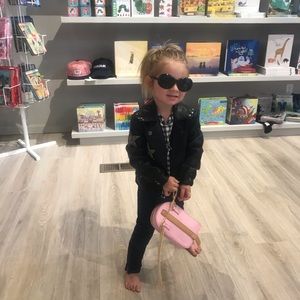 Meet your Posher, Chani